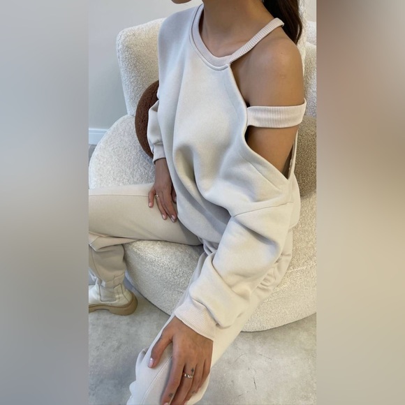 REVER Pants - Cut shoulder sweat set